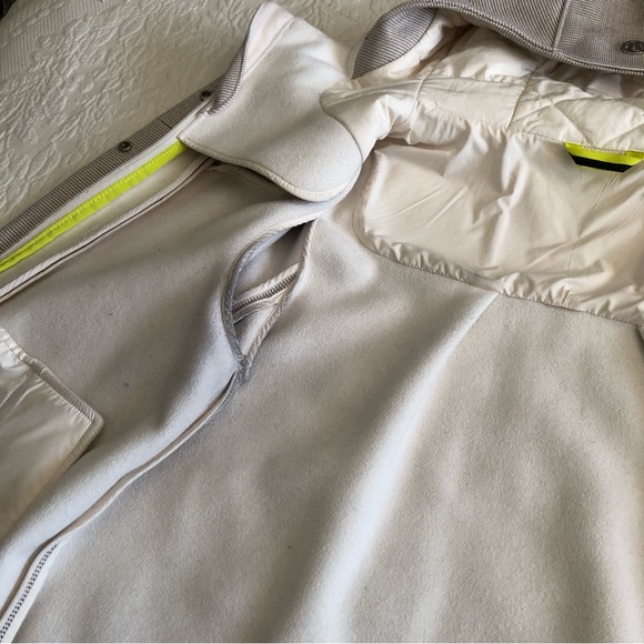 Lululemon Studio Softshell - size M/L - neutral softshell jacket versatile coat - Picture 10 of 16